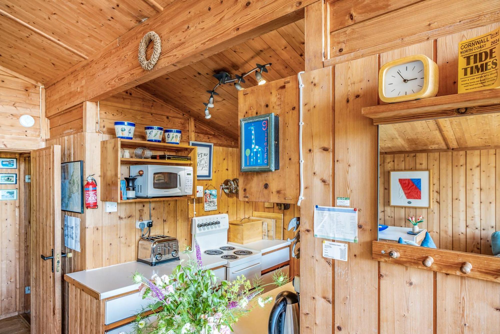 Scandinavian Style Lodge In Rock Wadebridge Εξωτερικό φωτογραφία